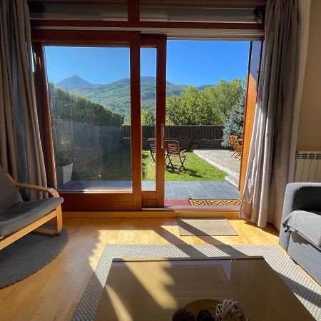 B49 - Bajo Con Jardin Peguera - Villmor Apartment Benasque Exterior foto