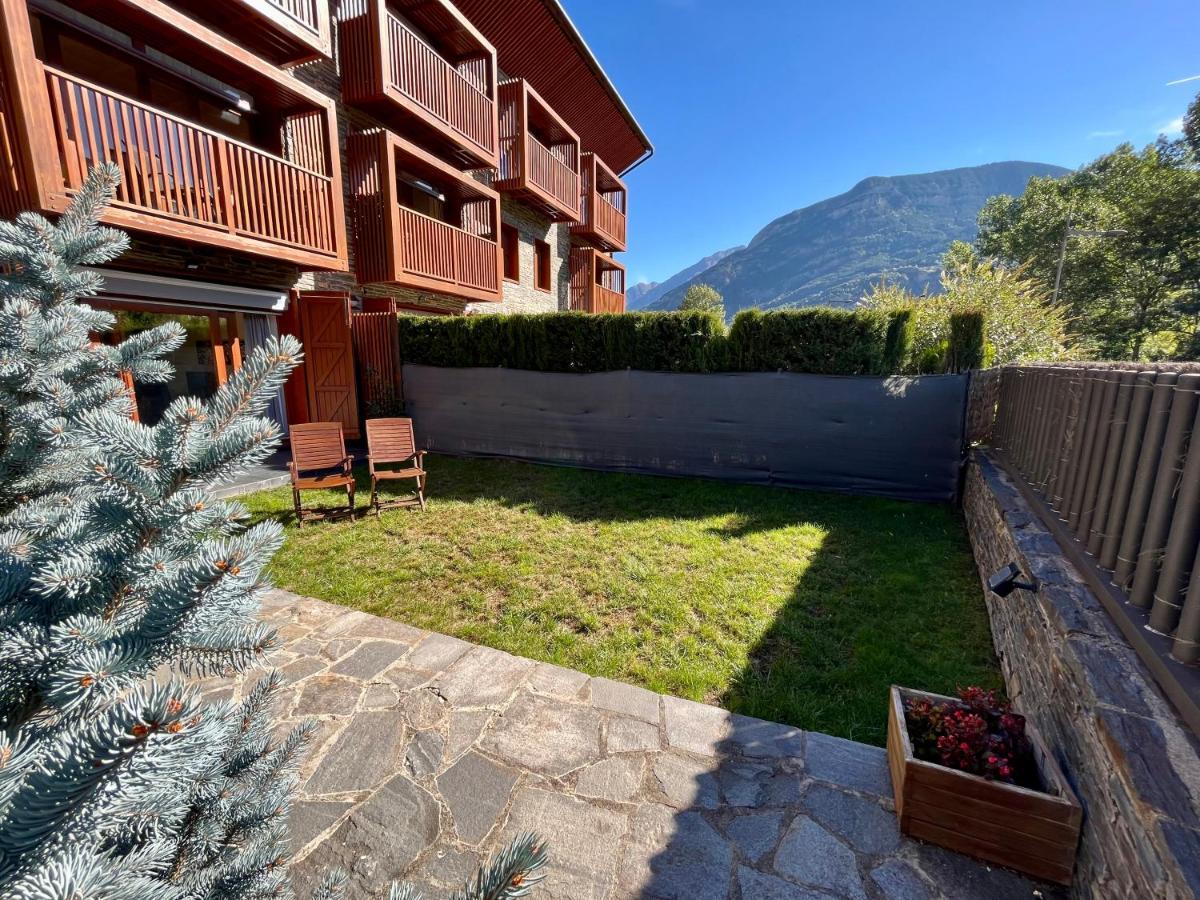 B49 - Bajo Con Jardin Peguera - Villmor Apartment Benasque Exterior foto